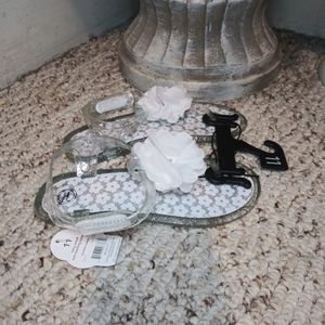 Wonder Nation Girl's White Flower Decorated Silver Glitter Jelly Sandals